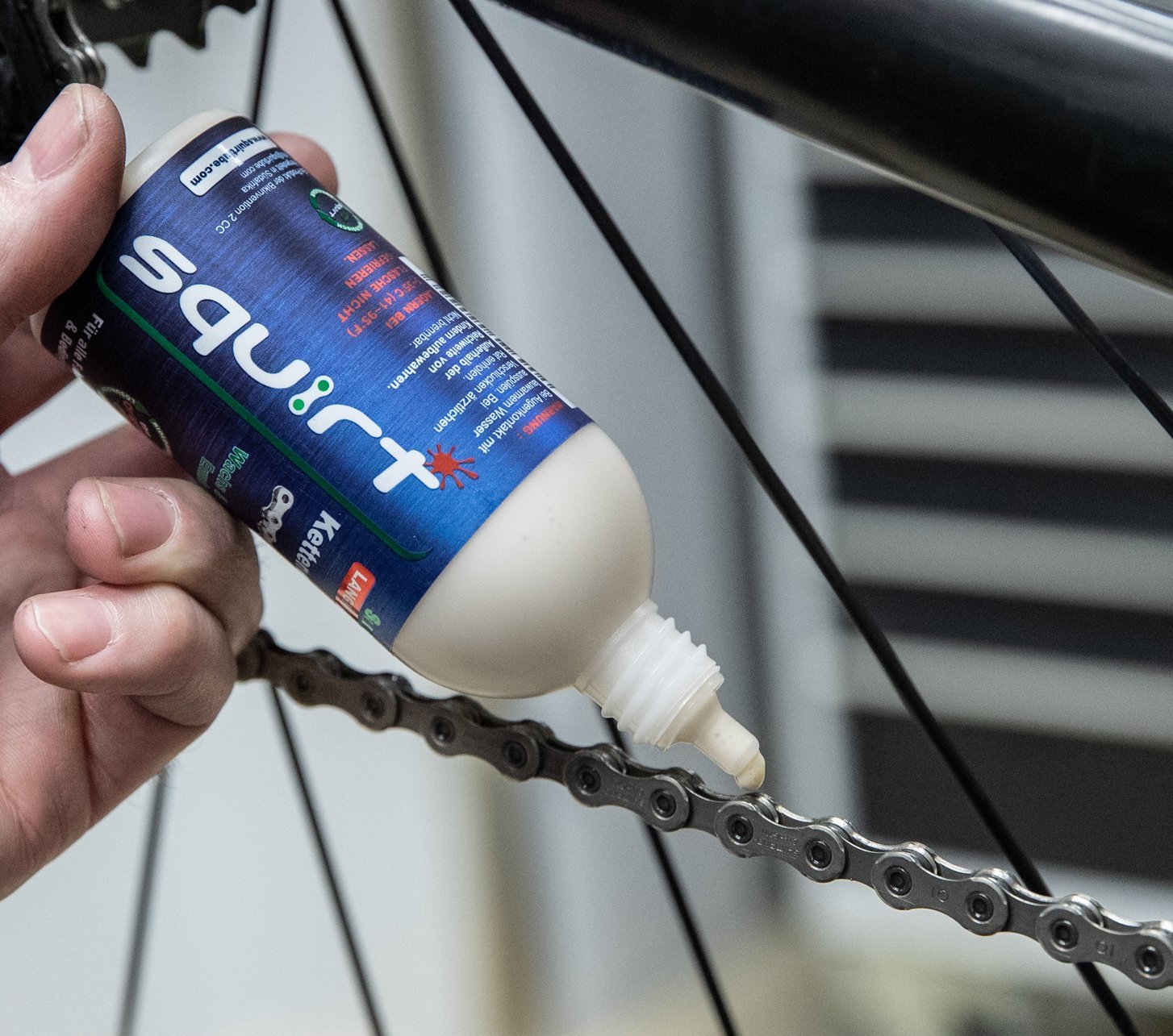 Squirt_Long_Lasting_Chain_Lube_120_ml (3)